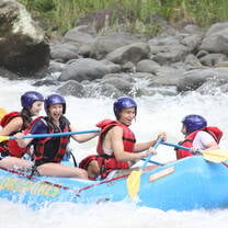 rafting costa rica