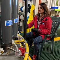U.K. intern sampling on R/V Atlantic Explorer