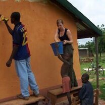 volunteer in painting work