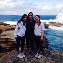 students sightseeing in Australia