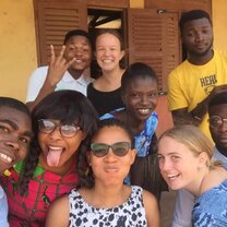 Working closely between volunteer and teacher team