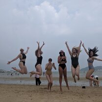 Beach Fun Jiaochangwei Beach was one of the most memorable days I had during my time in China because of the friends I made through Edu-Pals