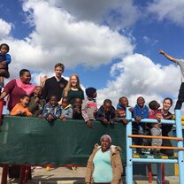 A group picture with the children, some of the volunteers and the teachers