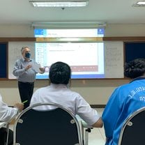 Eliciting vocabulary on a language topic