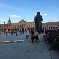 Plaza de España is one of the best places to visit while in Seville. It is mesmerizing 