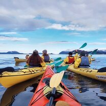 Kayaking with friends in Ålesund