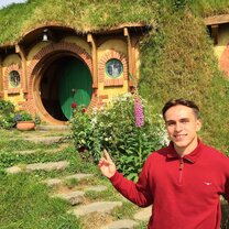 Hobbiton Movie Set tour experiences Working Holiday in New Zealand