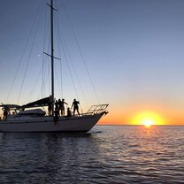 Sail the Whitsundays!  Working Holiday in Australia