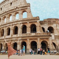 Explore Europe on your weekends! Working Holiday in the UK