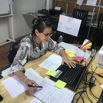Our trainer hosting the Virtual TEFL course