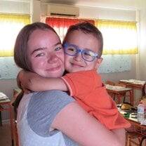 Support children in Greece