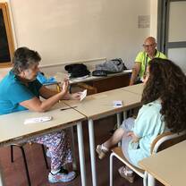Teach conversational English in Sicily