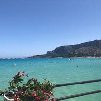Discover the beauty of Sicily