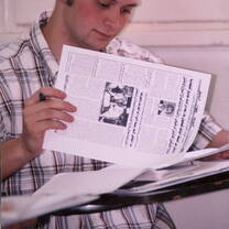 A student at Arabic media class.