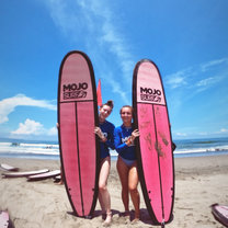 Surfing lesson