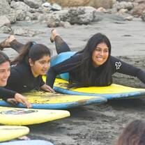 Taking advantage of practicing surf techniques on land before getting in the water.