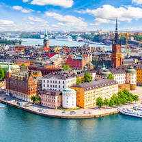 The founding city of Spotify, Stockholm’s entrepreneurial spirit means over 20,000 businesses start here every year. The city's forward-thinking and egalitarian attitude translates to an open and collaborative work culture - attracting many young bright talents from around the world.