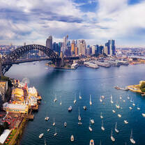 Thriving economy, spectacular harbour views, glorious weather. An internship in Sydney lets you soak up both pacific sunshine and valuable work experience. 
