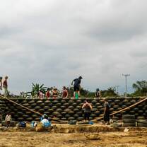 Stacking tires for the main wall of the school