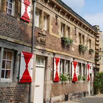Historic City Maastricht Center for European Studies Maastricht University
