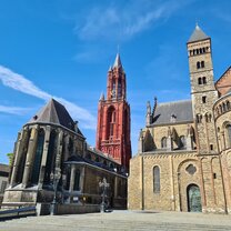 Vrijthof square, Maastricht Vrijthof square Maastricht Center for European Studies Maastricht University