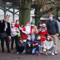 Joyeux Noël group photo