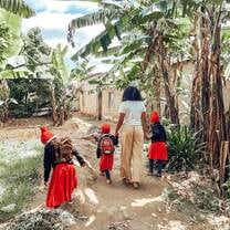Volunteer in childcare in Tanzania with IVHQ