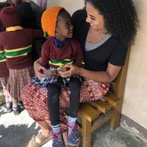 Volunteer in childcare in Tanzania with IVHQ