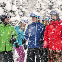 Instructor with group Panorama