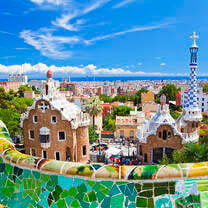 Main entrance to Gaudi's Parc Guell