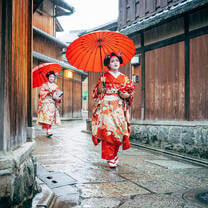 Women walking in Japan