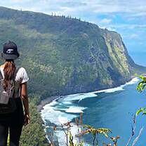 Hawaii coastline lookout