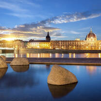 City of Lyon - Hotel Dieu