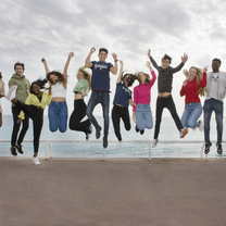 IPAG students in Nice on the Pormenade des Anglais
