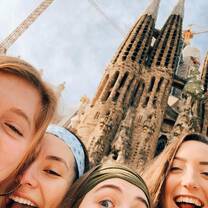 Students at La Sagrada Familia