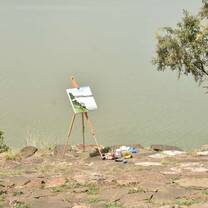 Arts and painting by the lake