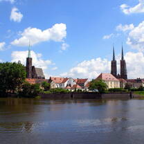 Study in Central Europe: History, Memory, and Identity