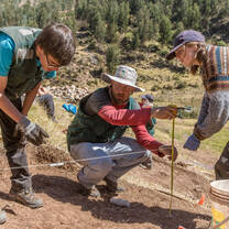 Projects Abroad Archaeology volunteers map a new dig site outside of Cusco, Peru 