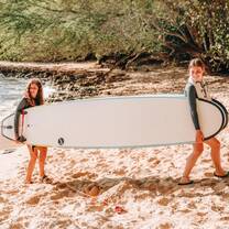 surfing hawaii