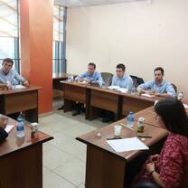 Practical conversation classe with role-play and debate