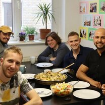 Food time at the Center 