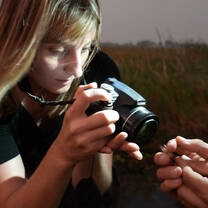 Catching Frogs in Ñeembucú Department