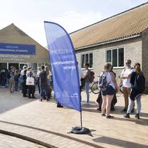 International students arriving at the internatinal centre 