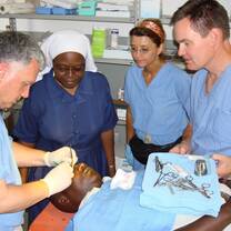 medical doctors volunteer program