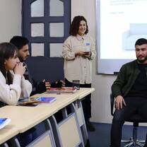 Collins Institute of English - Class Activity