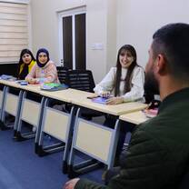 Collins Institute of English - Class Activity
