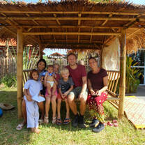 Family Volunteering at Volunt2Thai 