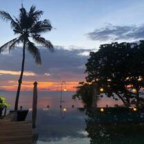 sunsets in lombok 