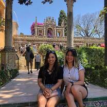U.S. student working abroad during a Seville internship program