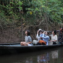 Boat ride sight seeing